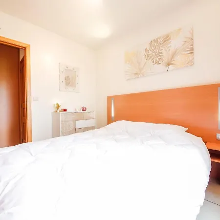 With A View Of Durbuy Golf Course *